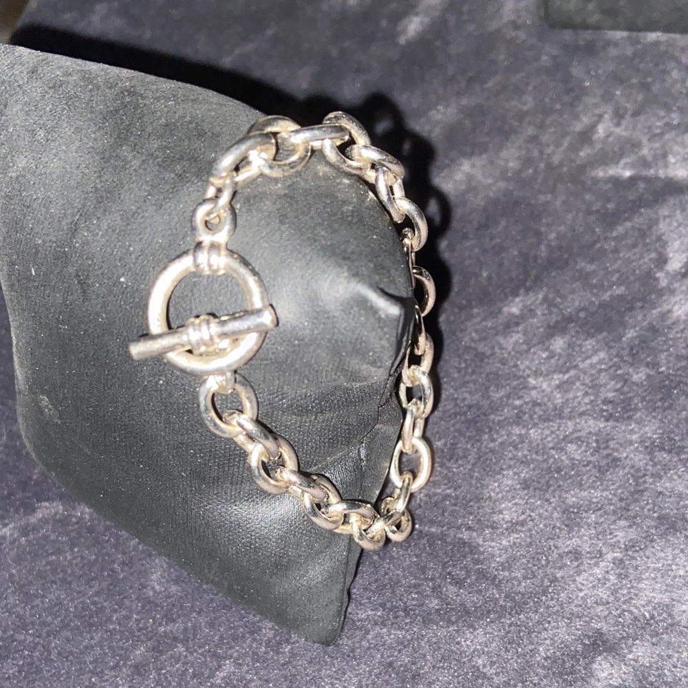 Silver Chain-Link Toggle Bracelet